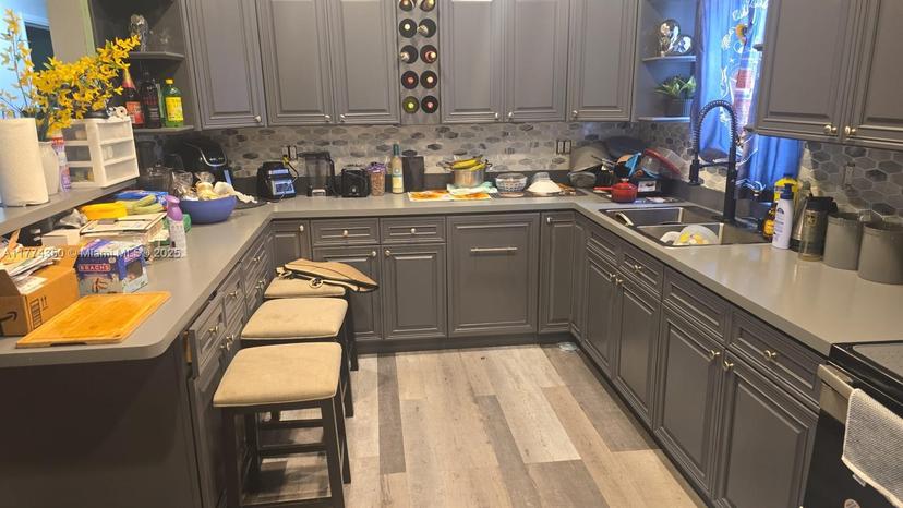 Picture of 295 NW 29Th Ave, Fort Lauderdale FL 33311