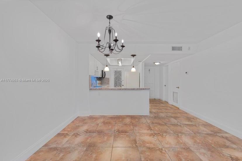 Picture of 1101 Hillcrest Ct # 315, Hollywood FL 33021