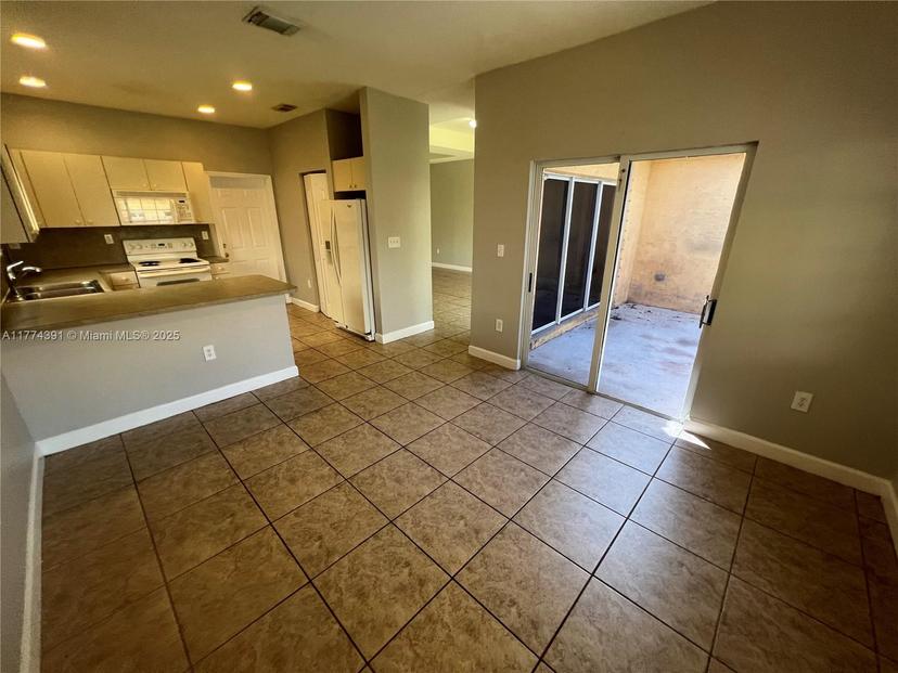 Picture of 2734 NE 42Nd Ave, Homestead FL 33033