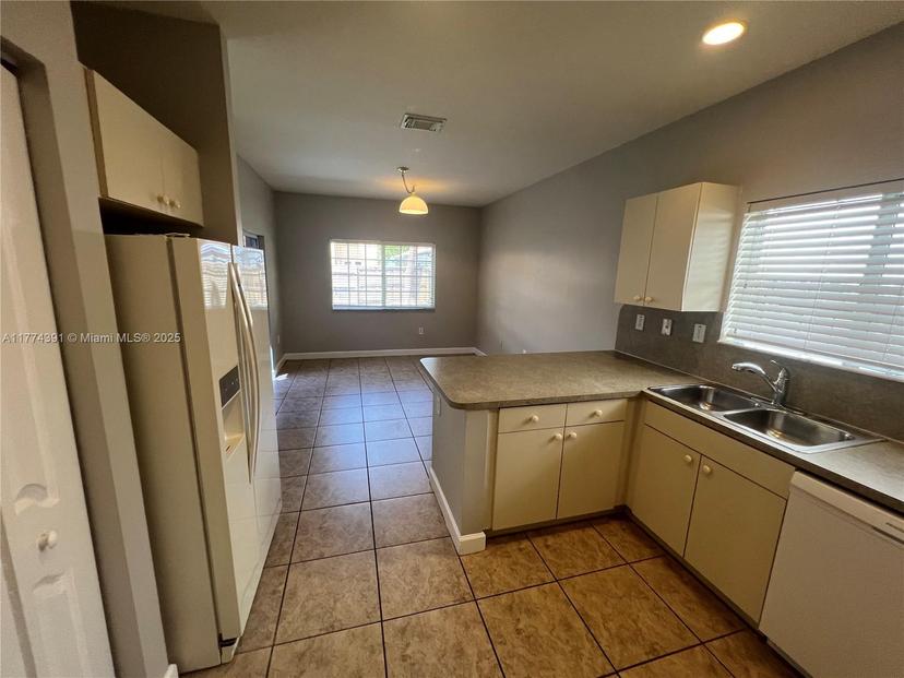 Picture of 2734 NE 42Nd Ave, Homestead FL 33033
