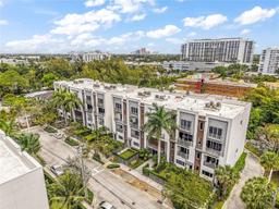 Picture of 1044 NE 18 # 103, Fort Lauderdale, FL 33304