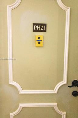Picture of 1300 Saint Charles Pl, Pembroke Pines, FL 33026