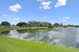 Picture of 9400 N Hollybrook Lake Dr # 206, Pembroke Pines, FL 33025