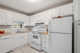 Picture of 9400 N Hollybrook Lake Dr # 206, Pembroke Pines, FL 33025
