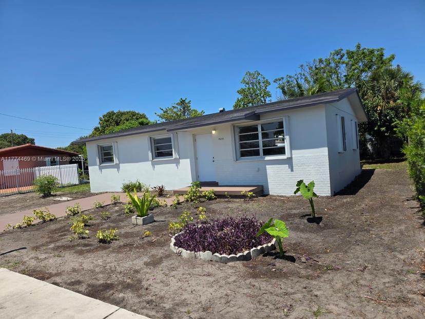 Picture of 4255 NW 170Th St, Miami Gardens FL 33055