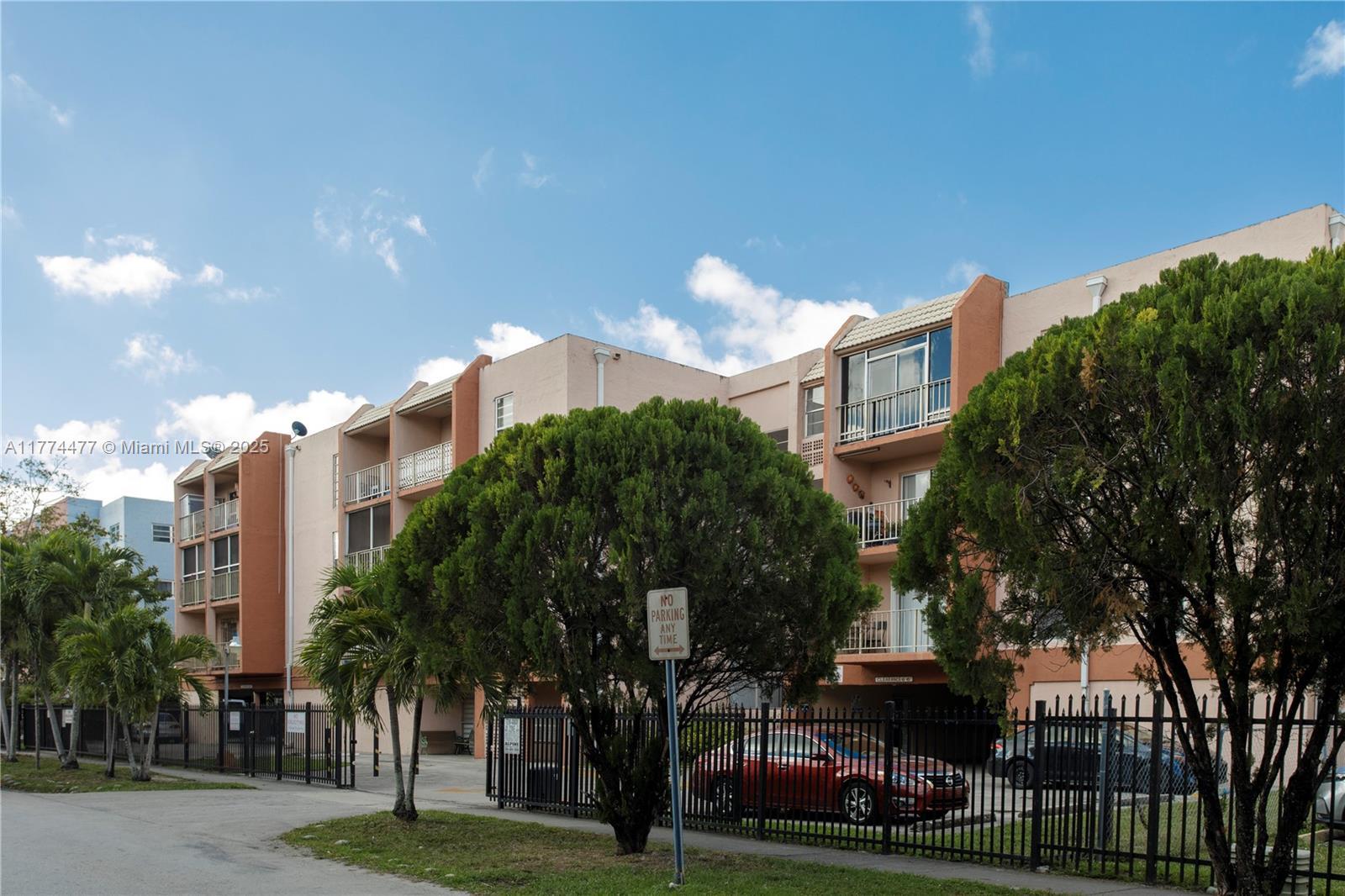 Picture of 6130 W 19Th Ave # 215, Hialeah, FL 33012
