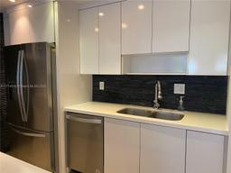 Picture of 181 Crandon Blvd # 207, Key Biscayne, FL 33149