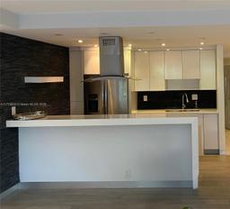Picture of 181 Crandon Blvd # 207, Key Biscayne, FL 33149