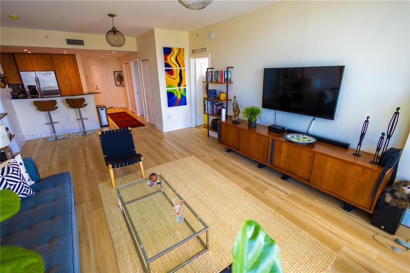 Picture of 7900 Harbor Island Dr # 619, North Bay Village FL 33141