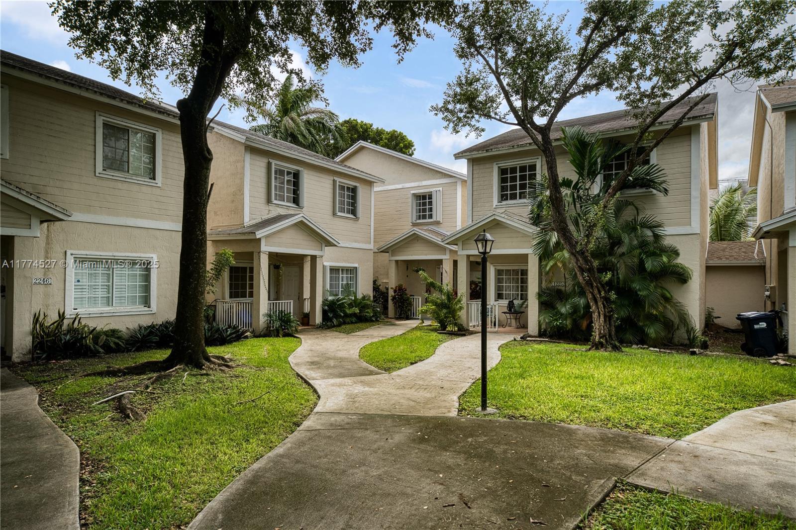 Picture of 12250 SW 148Th Ter, Miami, FL 33186