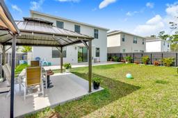 Picture of 12973 SW 266Th Ter, Homestead, FL 33032