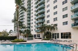 Picture of 19390 Collins Ave # 1614, Sunny Isles Beach, FL 33160