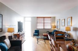 Picture of 19390 Collins Ave # 1614, Sunny Isles Beach, FL 33160