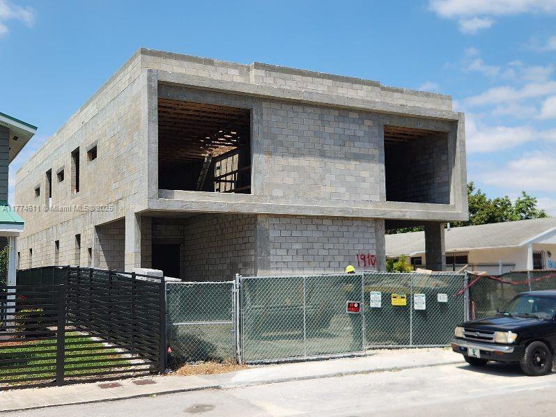 Picture of 1910 NW 2Nd Ct, Miami FL 33136