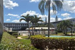 Picture of 15610 NE 6Th Ave # 10B, Miami, FL 33162