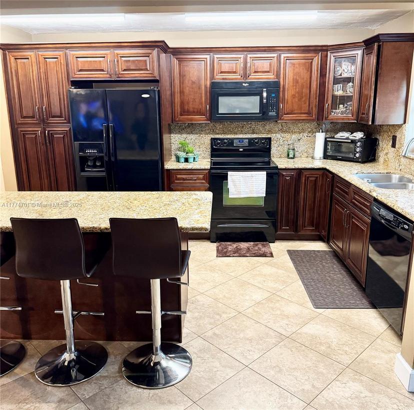 Picture of 9271 SW 183Rd Ter, Palmetto Bay FL 33157