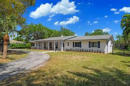 Picture of 14725 SW 82Nd Ave, Palmetto Bay, FL 33158