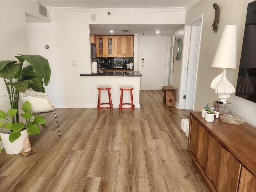 Picture of 1010 NW 11Th St # 309, Miami FL 33136