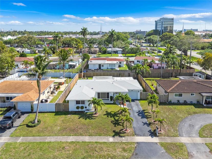 Picture of 3254 Buchanan St, Hollywood FL 33021