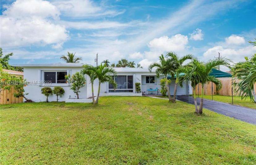 Picture of 3254 Buchanan St, Hollywood FL 33021