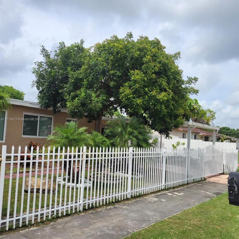 Picture of 25320 SW 124Th Pl, Homestead FL 33032