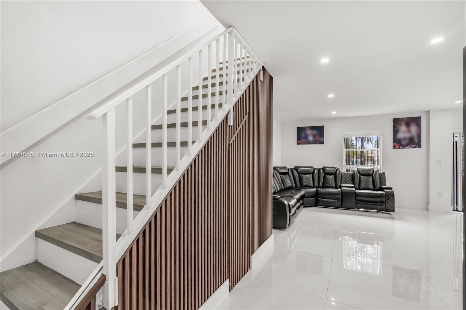 Picture of 8775 Park Blvd # 111, Miami, FL 33172