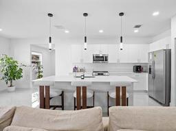 Picture of 16725 SW 290 Ln, Homestead, FL 33030