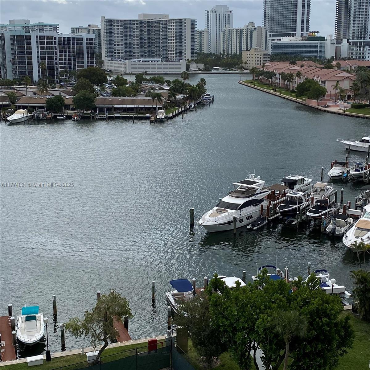 Picture of 500 Three Islands Blvd # 624, Hallandale Beach, FL 33009