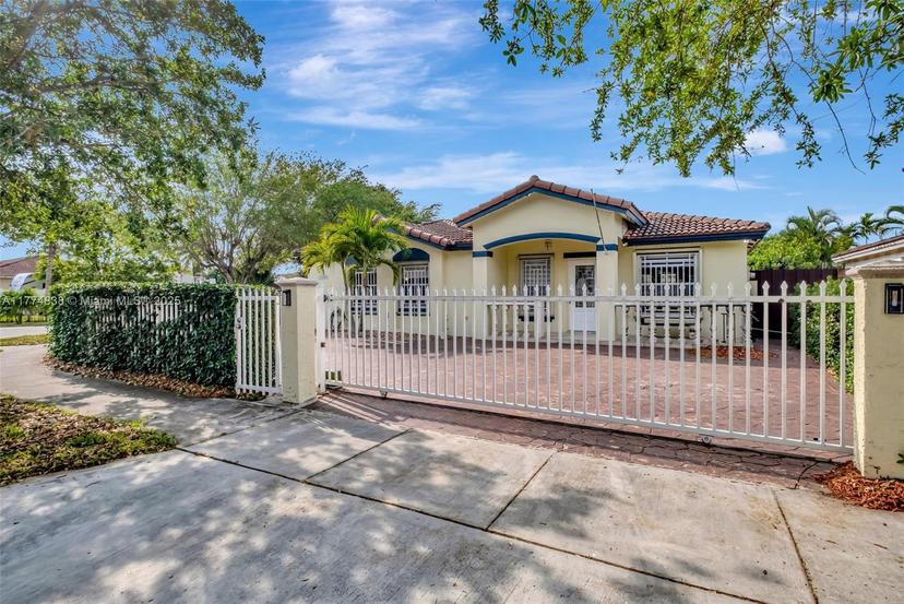 Picture of 11318 SW 244Th Ter, Homestead FL 33032