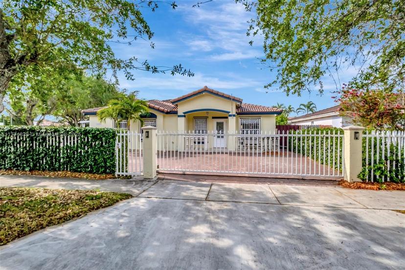 Picture of 11318 SW 244Th Ter, Homestead FL 33032