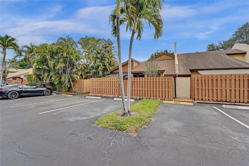 Picture of 3936 NW 77Th Ave # 3936, Davie FL 33024