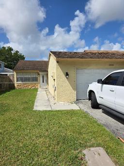 Picture of 1356 Pelican Ct, Homestead, FL 33035