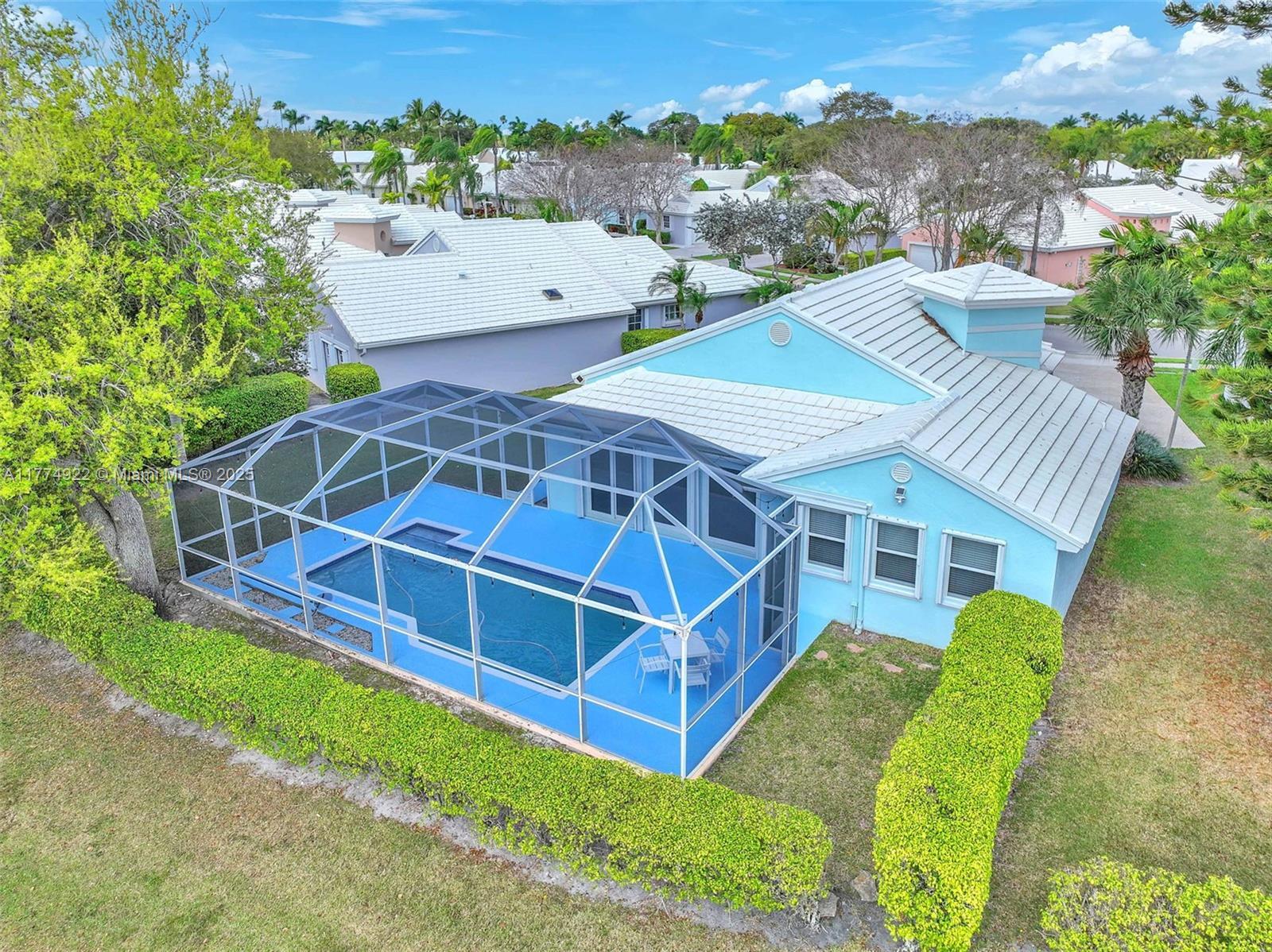 Picture of 15218 S Wilshire Cir S, Pembroke Pines, FL 33027