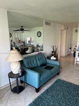 Picture of 219 NE 14Th Ave # 406, Hallandale Beach, FL 33009