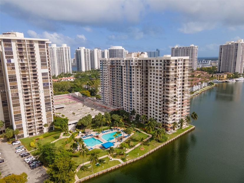 Picture of 18151 NE 31St Ct # 1911, Aventura FL 33160
