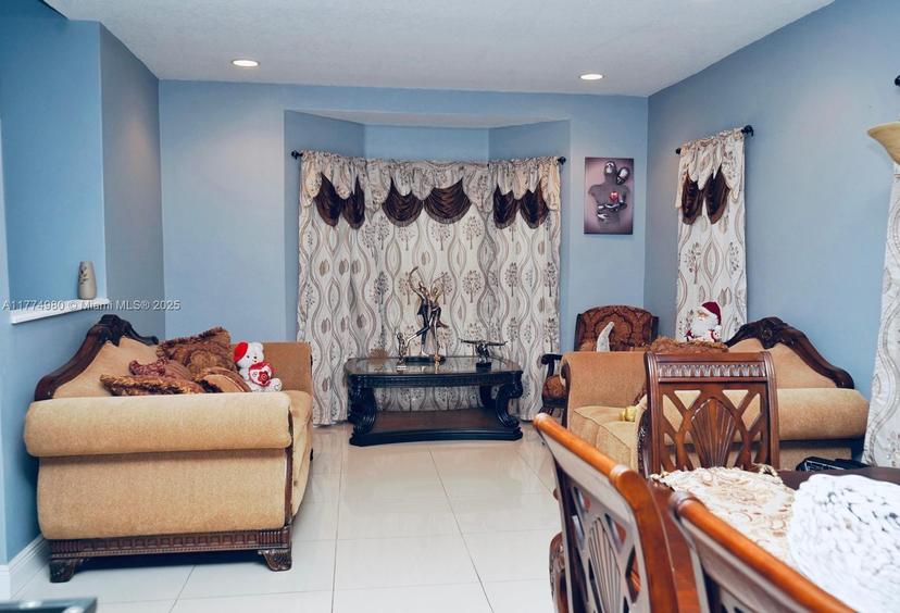 Picture of 21053 SW 88Th Pl, Cutler Bay FL 33189