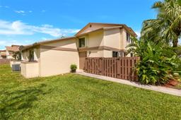 Picture of 2975 NW 106Th Ave # 1, Sunrise, FL 33322