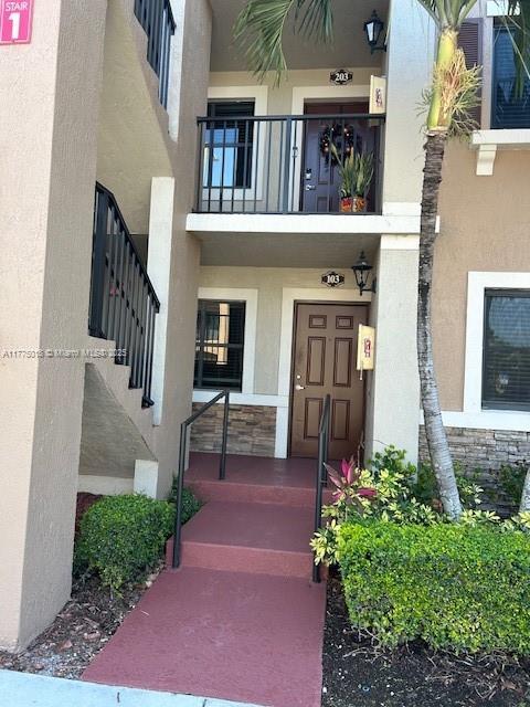 Picture of 22541 SW 88Th Pl # 6, Cutler Bay, FL 33190
