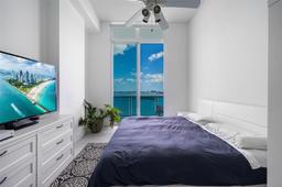 Picture of 725 NE 22Nd St, Miami, FL 33137