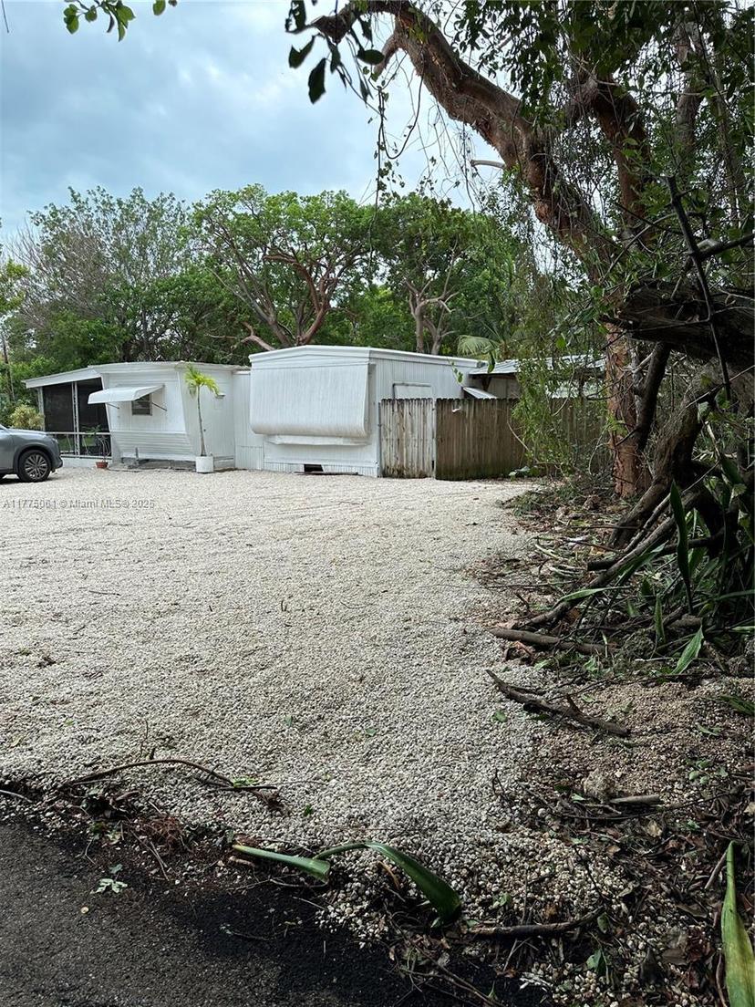 Picture of 33 1St Ct, Key Largo FL 33037