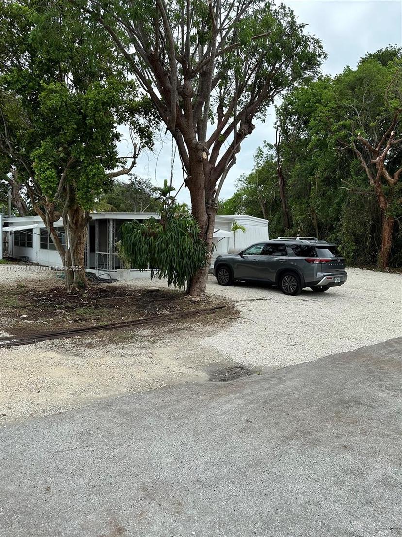 Picture of 33 1St Ct, Key Largo FL 33037