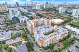 Picture of 2775 NE 187Th St # 326, Aventura, FL 33180