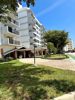 Picture of 1001 91St St # 710, Bay Harbor Islands, FL 33154