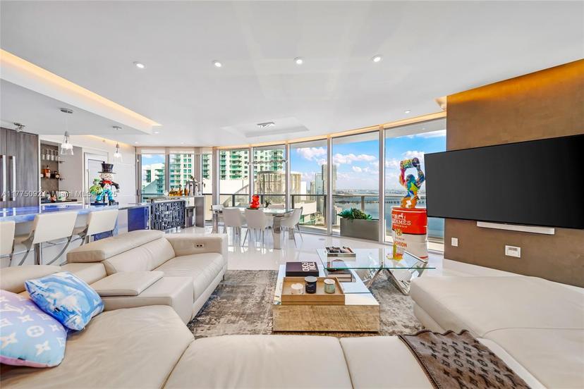 Picture of 488 NE 18Th St # 4115, Miami FL 33132