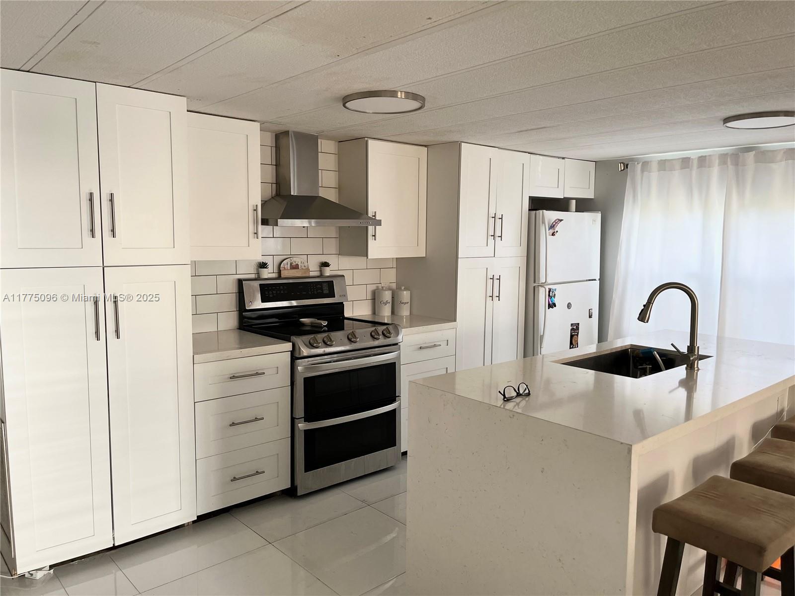 Picture of 21831 NW 7Th Ct, Pembroke Pines, FL 33029