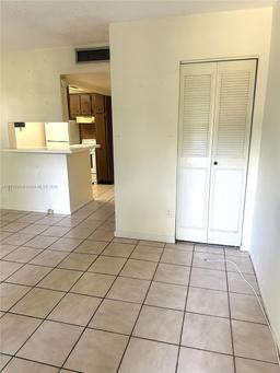 Picture of 10764 N Kendall Dr # I3, Miami, FL 33176