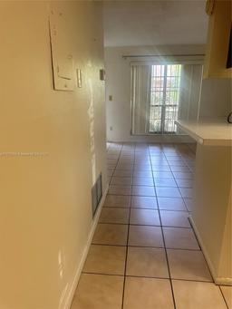 Picture of 10764 N Kendall Dr # I3, Miami, FL 33176