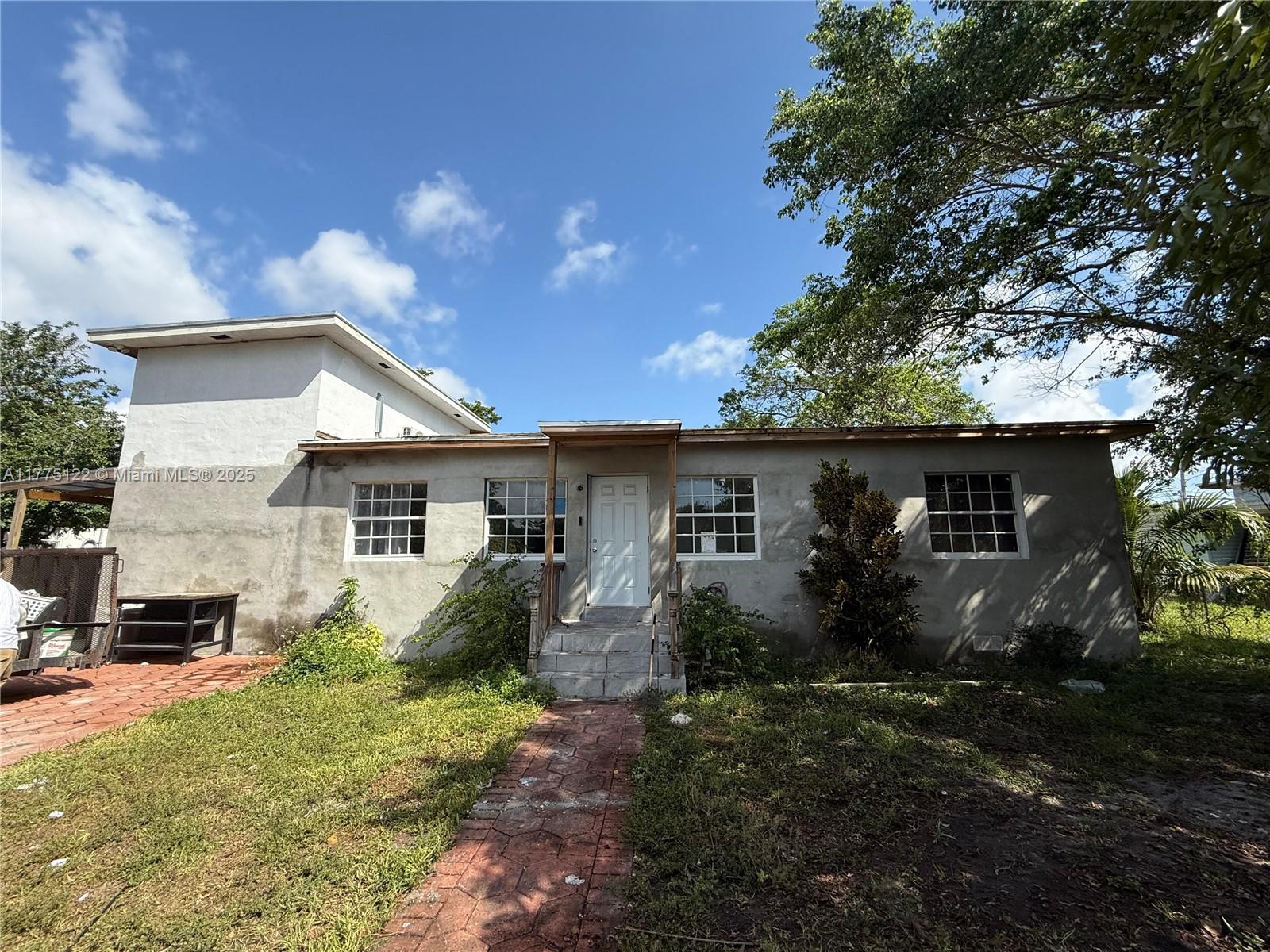 Picture of 321 NW 148Th St, Miami, FL 33168