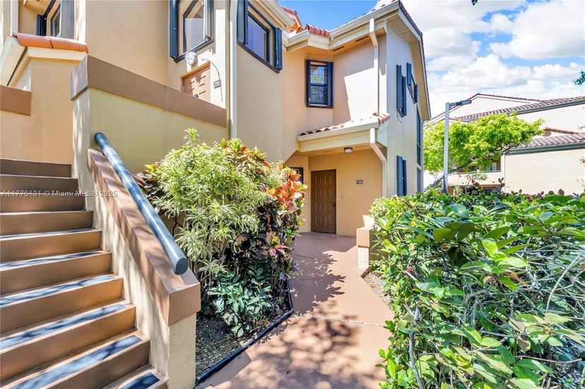 Picture of 15533 N Miami Lakeway N # 106, Miami Lakes FL 33014