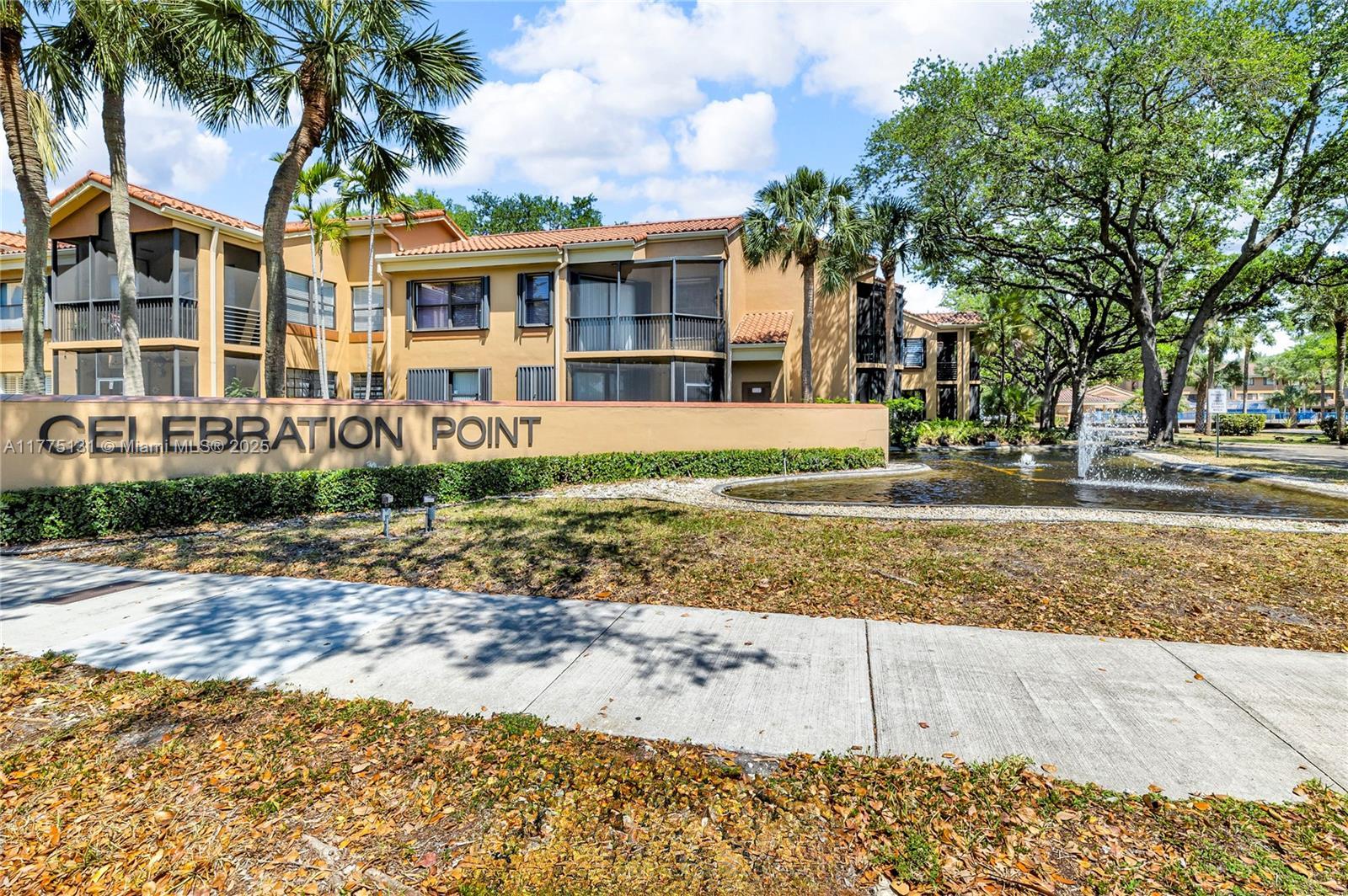 Picture of 15533 N Miami Lakeway N # 106, Miami Lakes, FL 33014